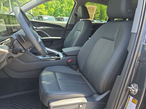 Used 2026 Audi Q5 Premium AWD/4WD image 15