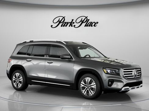 New 2026 Mercedes-Benz GLB 250 image 31