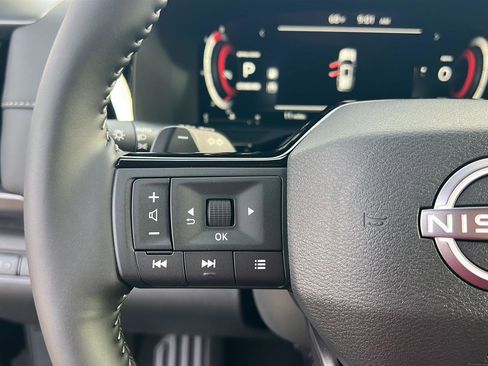 New 2026 Nissan Pathfinder SL FWD image 21