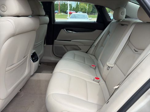 Used 2016 Cadillac XTS FWD image 9