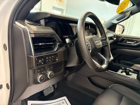 Used 2026 GMC Yukon XL Elevation w/ LPO, Floor Liner Package AWD/4WD image 26