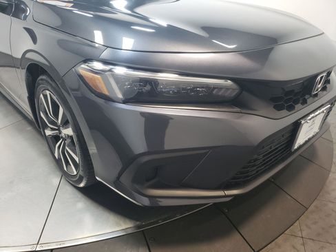 Certified 2023 Honda Civic EX-L image 3