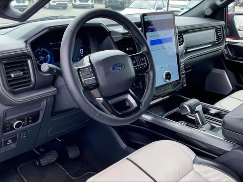 Certified 2025 Ford F150 Lightning Platinum image 18