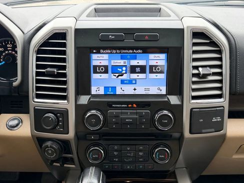 Used 2016 Ford F150 Lariat w/ Equipment Group 501A Mid AWD/4WD image 21
