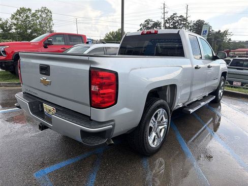 Used 2016 Chevrolet Silverado 1500 Custom w/ Custom Convenience Package RWD image 5