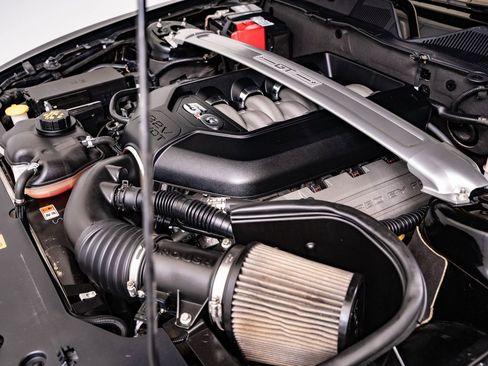 Used 2012 Ford Mustang GT Premium w/ Electronics Pkg RWD image 42
