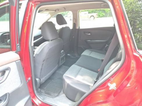 Used 2023 Nissan Rogue SV AWD/4WD image 13