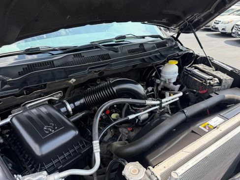Used 2020 RAM 1500 Express w/ Wheel & Sound Group AWD/4WD image 35