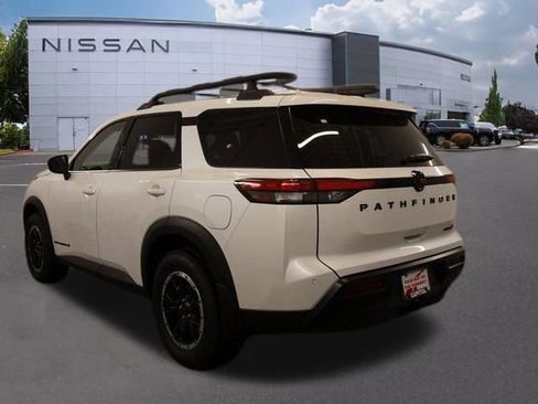 New 2026 Nissan Pathfinder Rock Creek w/ Rock Creek Premium Package AWD/4WD image 4