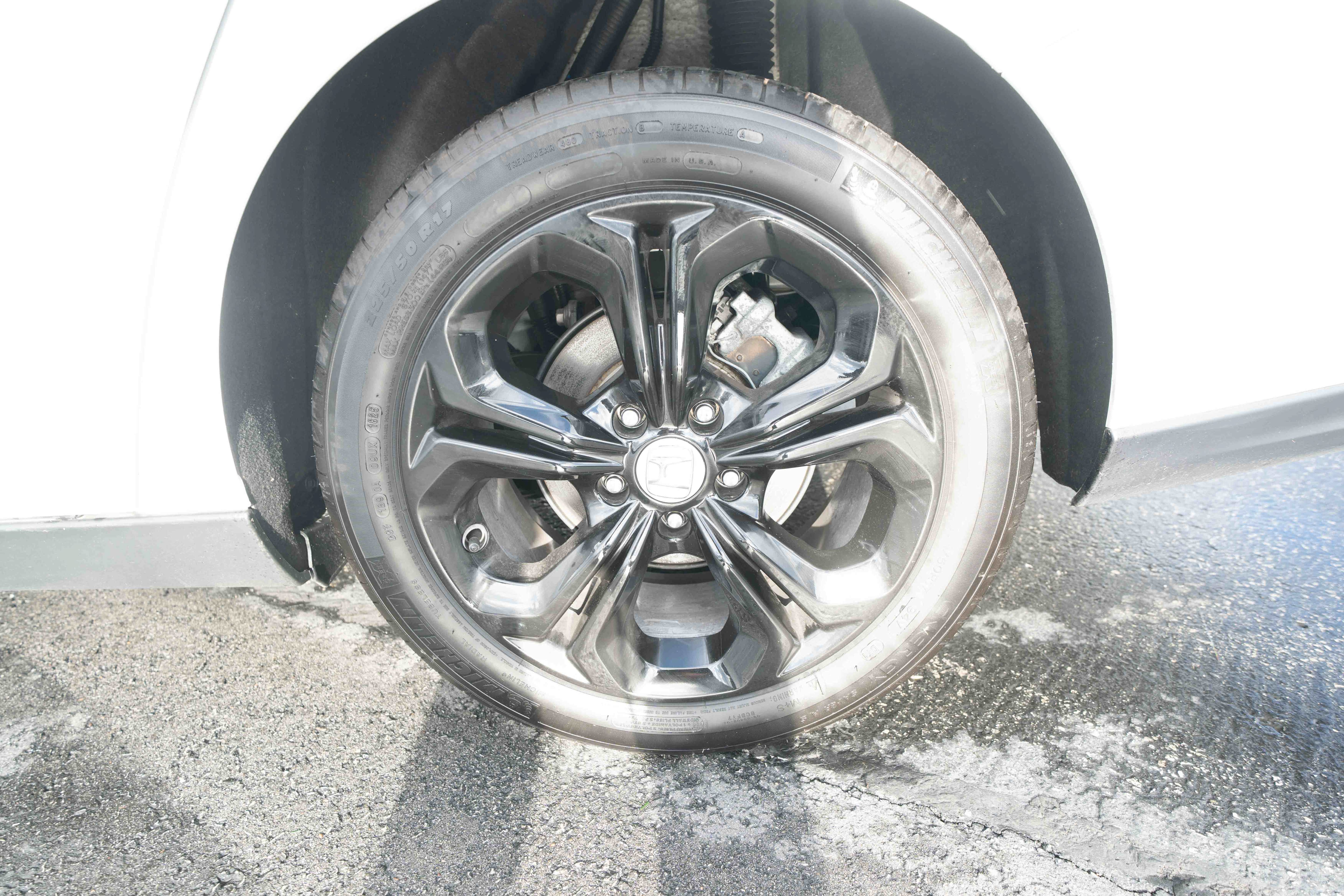 Certified 2025 Honda Accord LX image 28