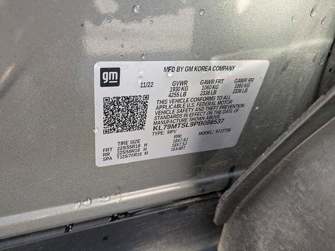 Used 2023 Chevrolet TrailBlazer RS image 38