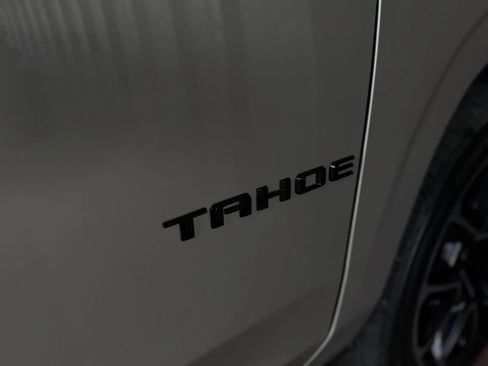 Used 2022 Chevrolet Tahoe RST AWD/4WD image 43