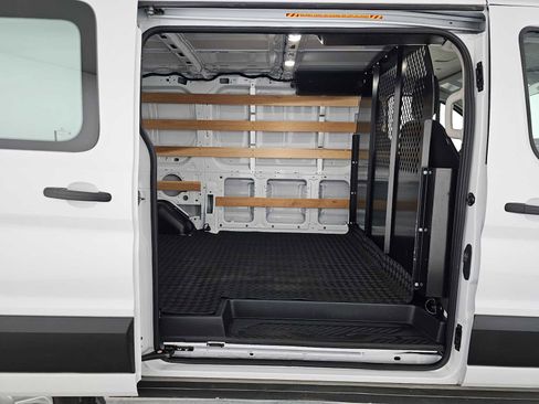 Used 2024 Ford Transit 250 Low Roof w/ Exterior Upgrade Package image 12