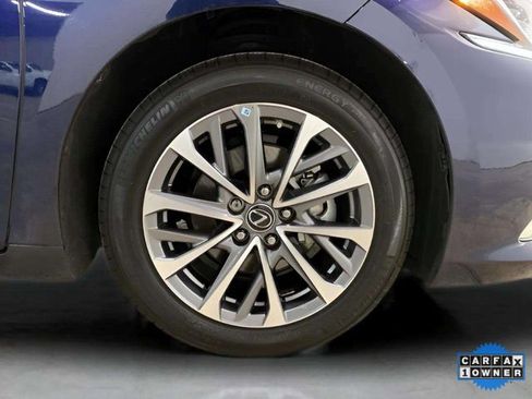 Used 2024 Lexus ES 350 image 31