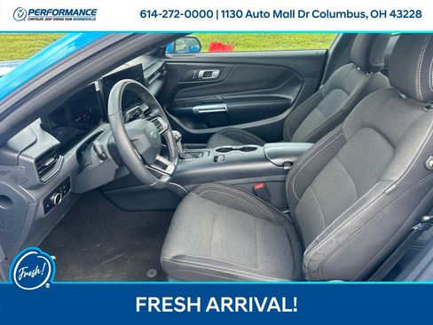 Used 2024 Ford Mustang Coupe RWD image 10