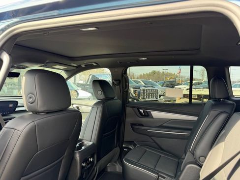 New 2026 Buick Enclave Preferred w/ Power Package AWD/4WD image 17