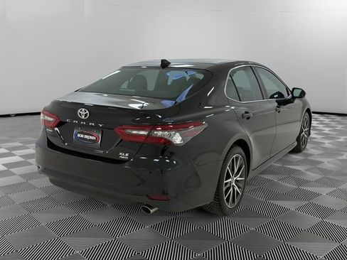 Used 2023 Toyota Camry XLE w/ Navigation Package AWD/4WD image 5
