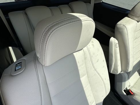 New 2026 Mercedes-Benz GLS 450 4MATIC image 20