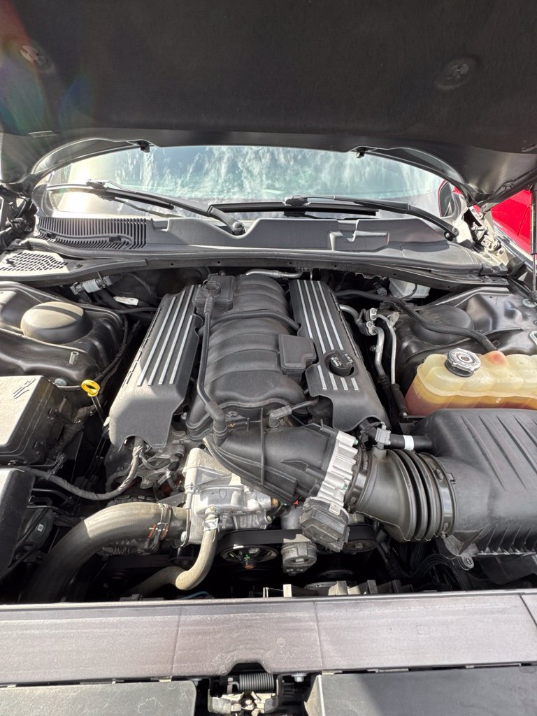 Used 2022 Dodge Challenger R/T Scat Pack RWD image 4