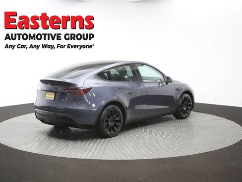 Used 2022 Tesla Model Y Long Range AWD/4WD image 37