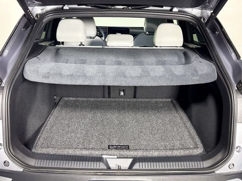 Certified 2025 Volkswagen ID.4 Pro S AWD/4WD image 23