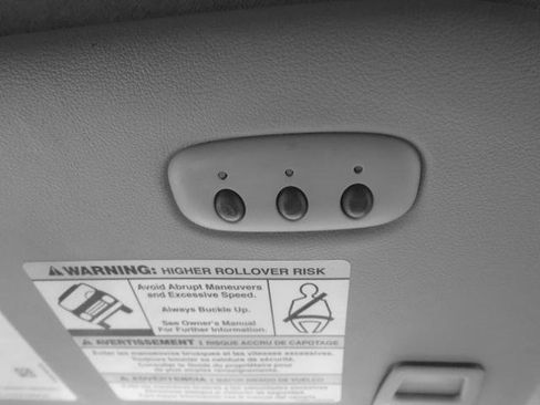 Used 2012 Ford F350 Lariat w/ Chrome Pkg image 19