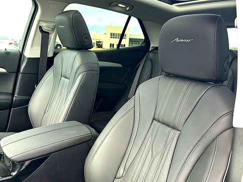New 2026 Buick Envision Avenir AWD/4WD image 11
