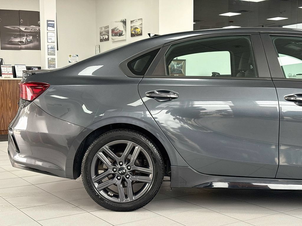 Used 2021 Kia Forte GT-Line FWD image 15