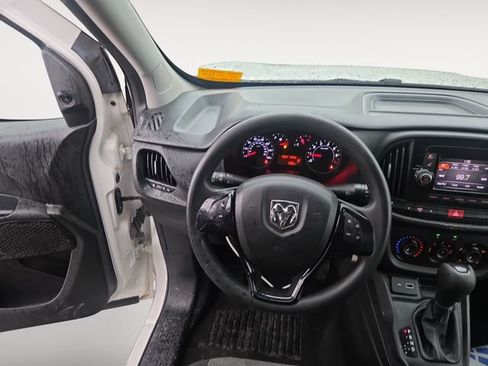 Used 2021 RAM ProMaster City Tradesman FWD image 10