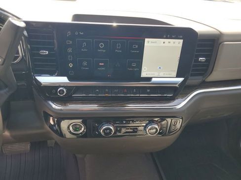 Used 2023 GMC Sierra 1500 SLE image 15