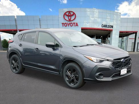 Used 2024 Subaru Crosstrek 2.0i AWD/4WD image 2