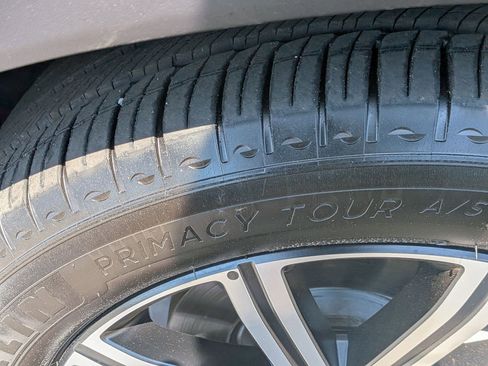 Certified 2026 Mercedes-Benz GLE 350 4MATIC image 11