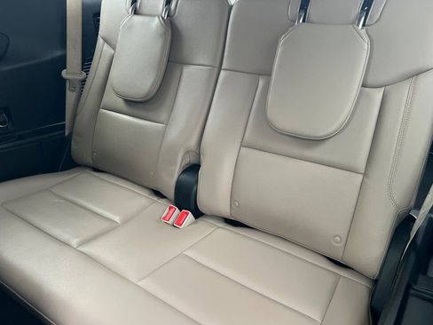 Used 2020 Ford Explorer Limited image 12