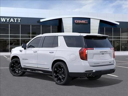New 2026 GMC Yukon Denali w/ Denali Reserve Package AWD/4WD image 3