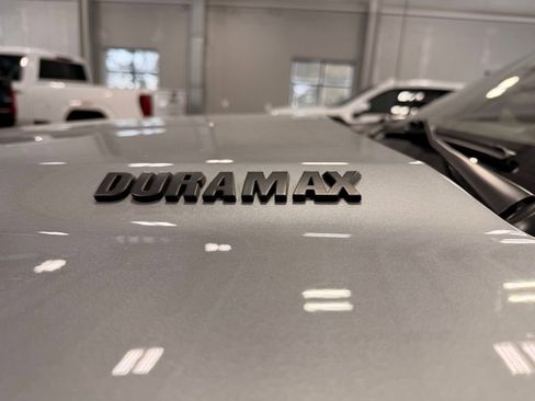 Used 2023 Chevrolet Silverado 1500 LTZ w/ LTZ Convenience Package II image 21