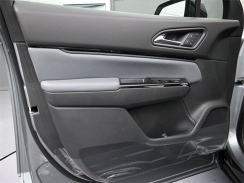 New 2025 Honda Prologue Touring image 3