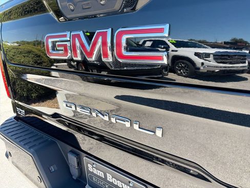 Certified 2024 GMC Sierra 2500 Denali w/ Denali Reserve Package AWD/4WD image 39