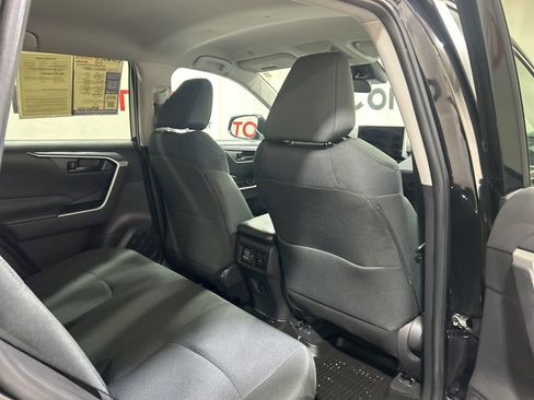 Used 2024 Toyota RAV4 LE image 15