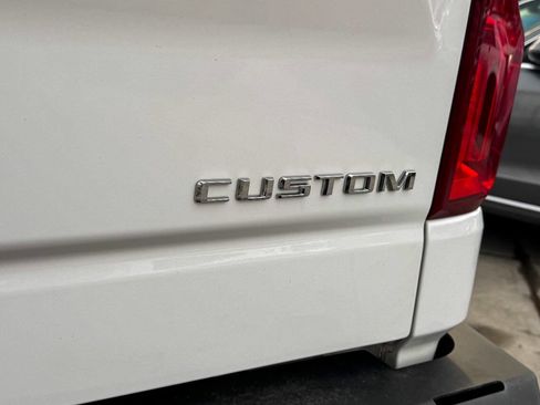 Used 2019 Chevrolet Silverado 1500 Custom Trail Boss w/ Custom Convenience Package image 19