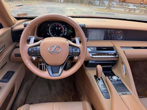 Used 2021 Lexus LC 500 Convertible image 9