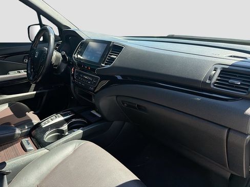 Used 2023 Honda Ridgeline Black Edition image 32