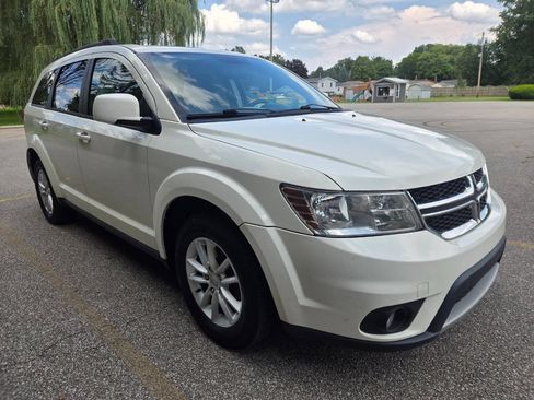 Used 2014 Dodge Journey SXT FWD image 13