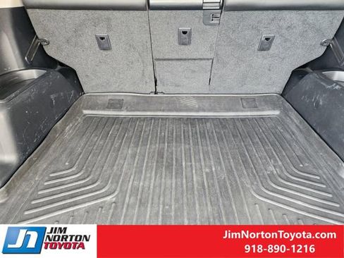 Used 2022 Toyota 4Runner TRD Off-Road Premium image 32