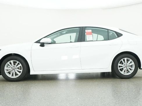 New 2026 Toyota Camry LE FWD image 19