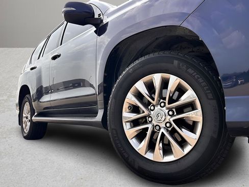 Used 2021 Lexus GX 460 Premium AWD/4WD image 34