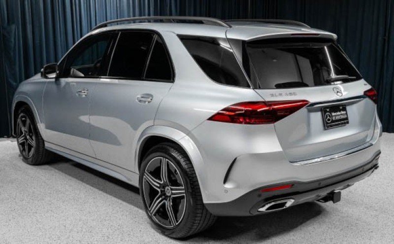 Certified 2026 Mercedes-Benz GLE 450 4MATIC image 6