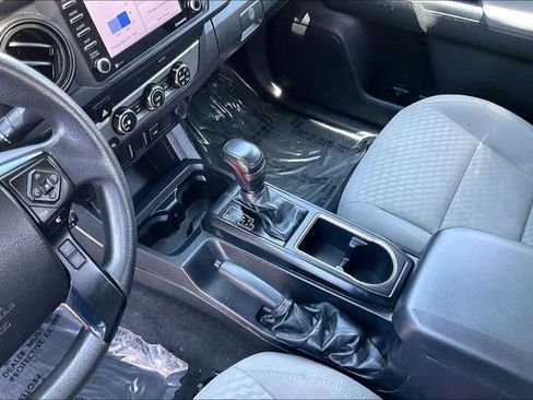 Used 2021 Toyota Tacoma SR RWD image 17