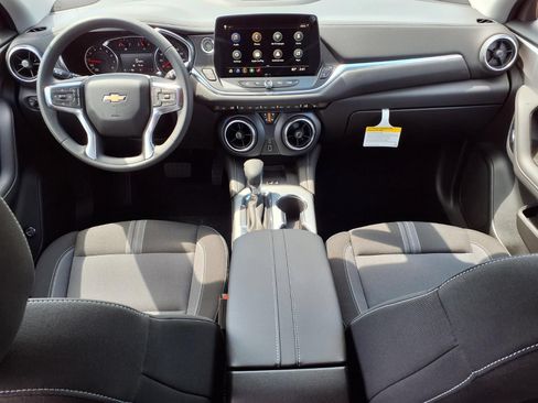 New 2026 Chevrolet Blazer LT w/ Convenience Package FWD image 9