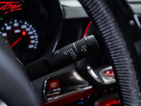 Used 2022 Chevrolet Camaro ZL1 RWD image 39
