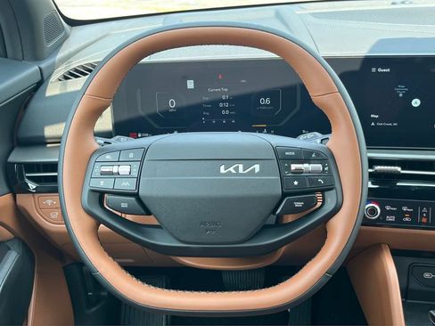 New 2026 Kia Sportage X-Line w/ X-Line Technology Package image 24